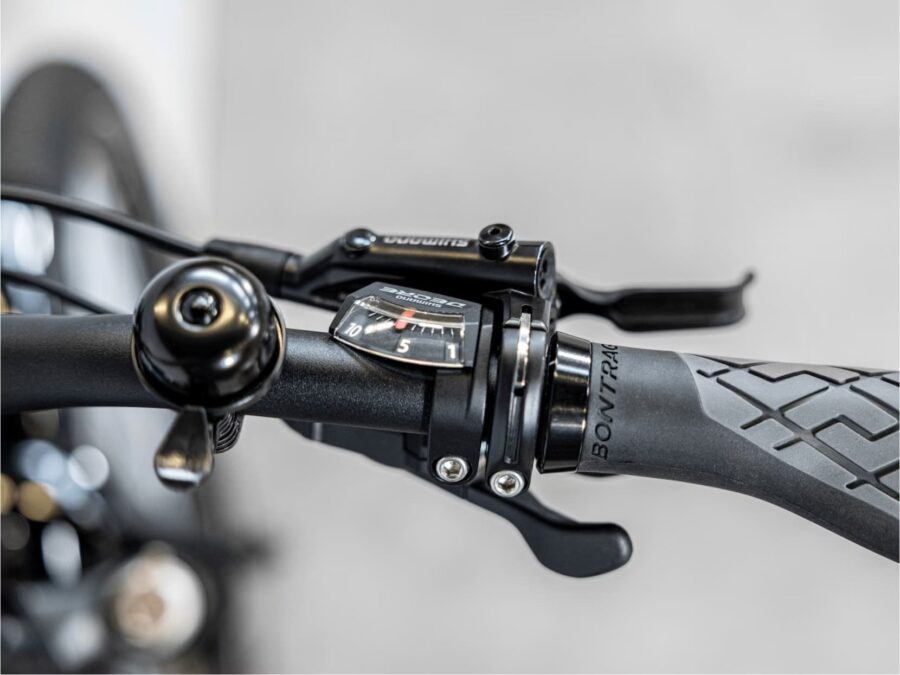 Trek Allant+ 6 Shimano Deore 725Wh 650b bleu