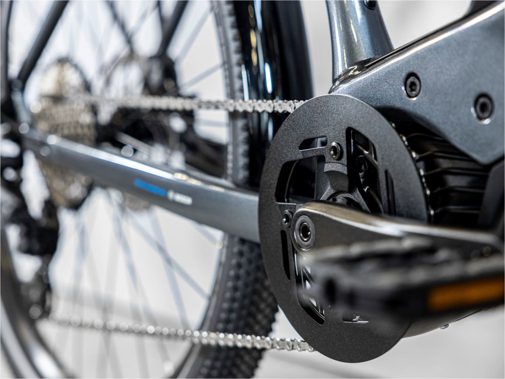 Trek Allant+ 6 Shimano Deore 725Wh 650b bleu