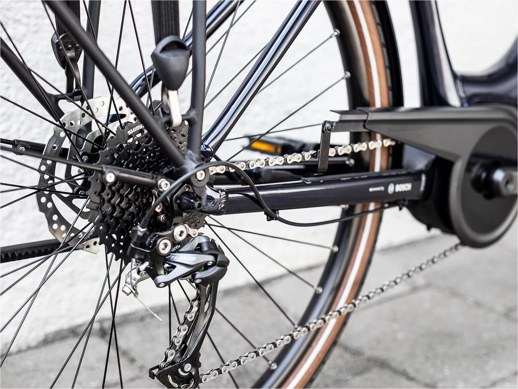 Trek Verve+ 2 Lowstep Shimano Acera/Altus 500 Wh 2022