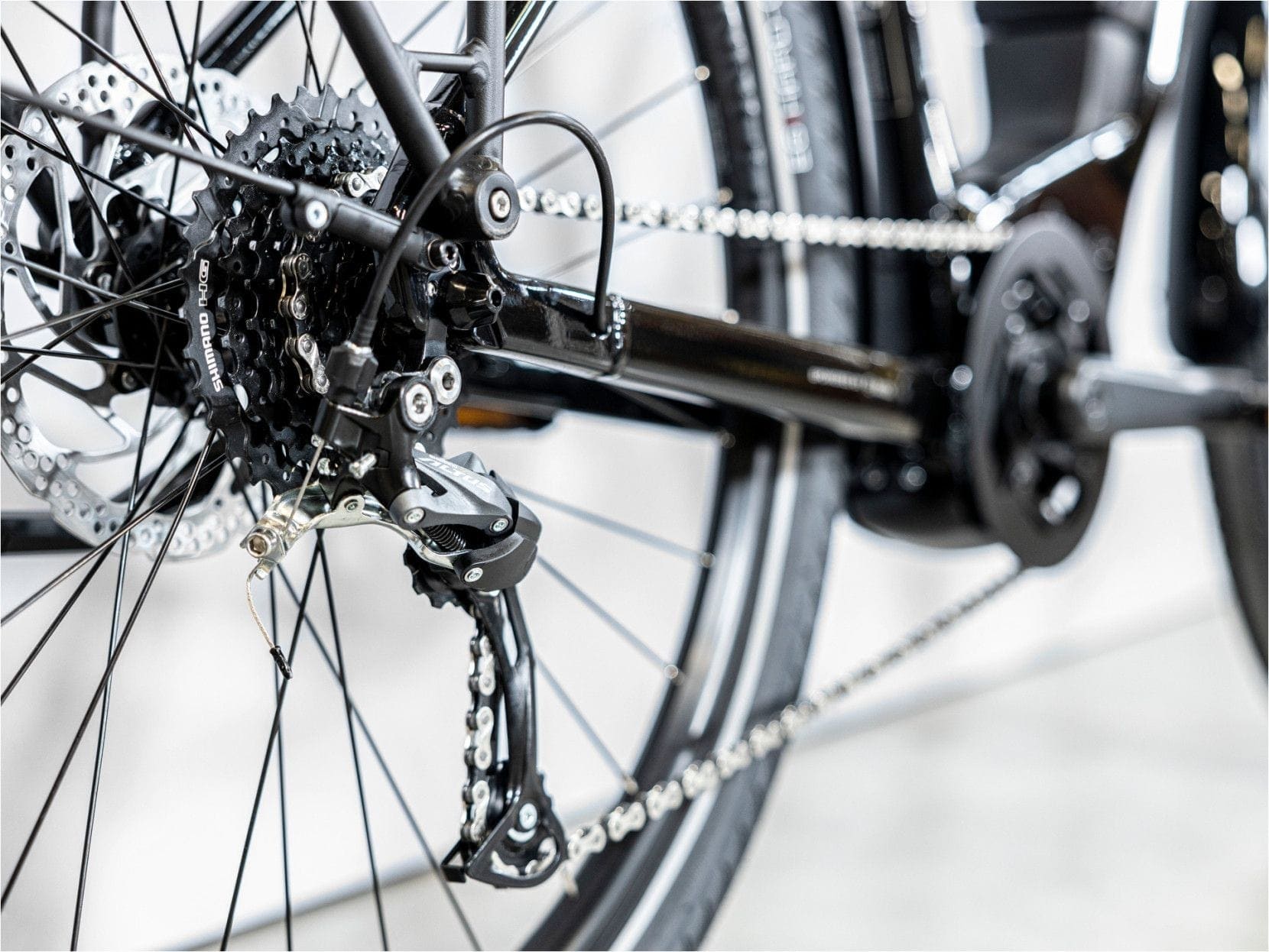 Vélo Électrique Trek Allant+ 5 Stagger 545 Wh 2023