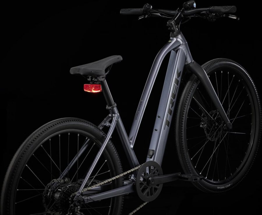Trek Dual Sport+ 2 Stagger Shimano Altus 9V 250 Wh 650 mm 2023