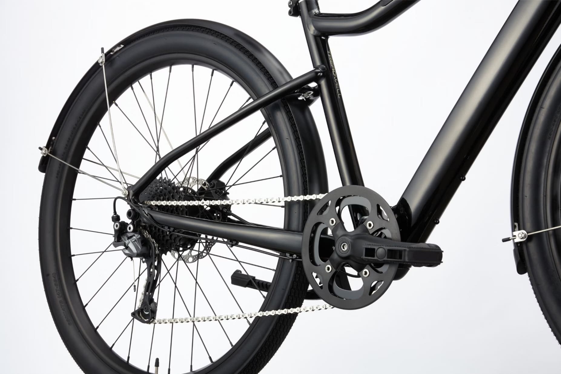 Vélo de Ville Electrique Cannondale Treadwell Neo EQ 650b Shimano Acera 9V Noir