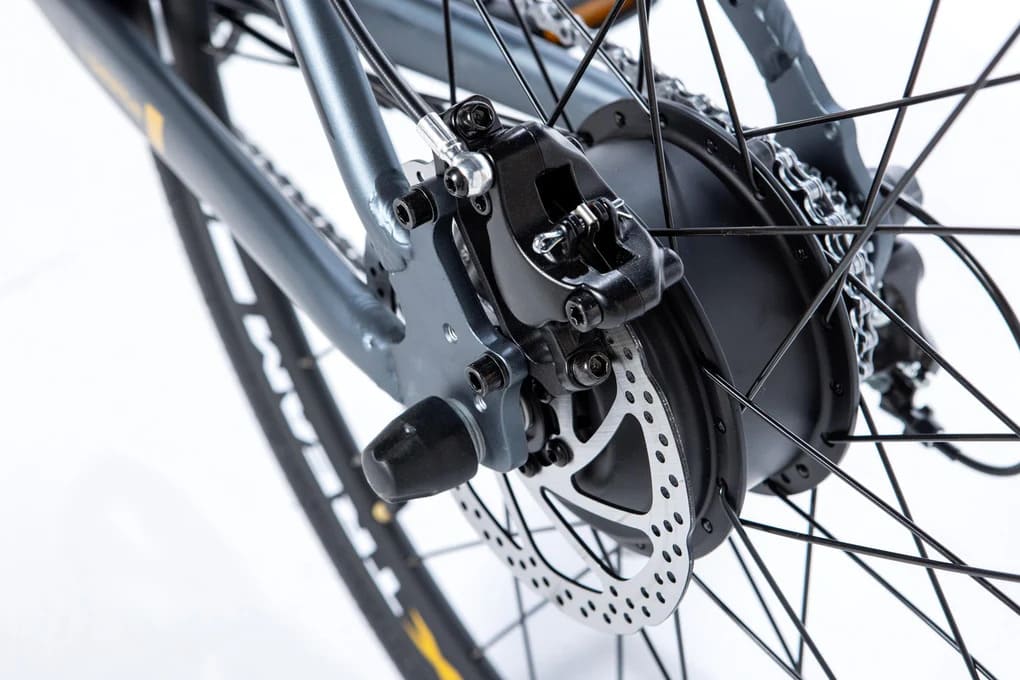 Vélo électrique Moma Bikes E-ROAD PRO 28
