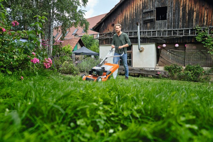 Tondeuse à gazon Stihl RM650T
